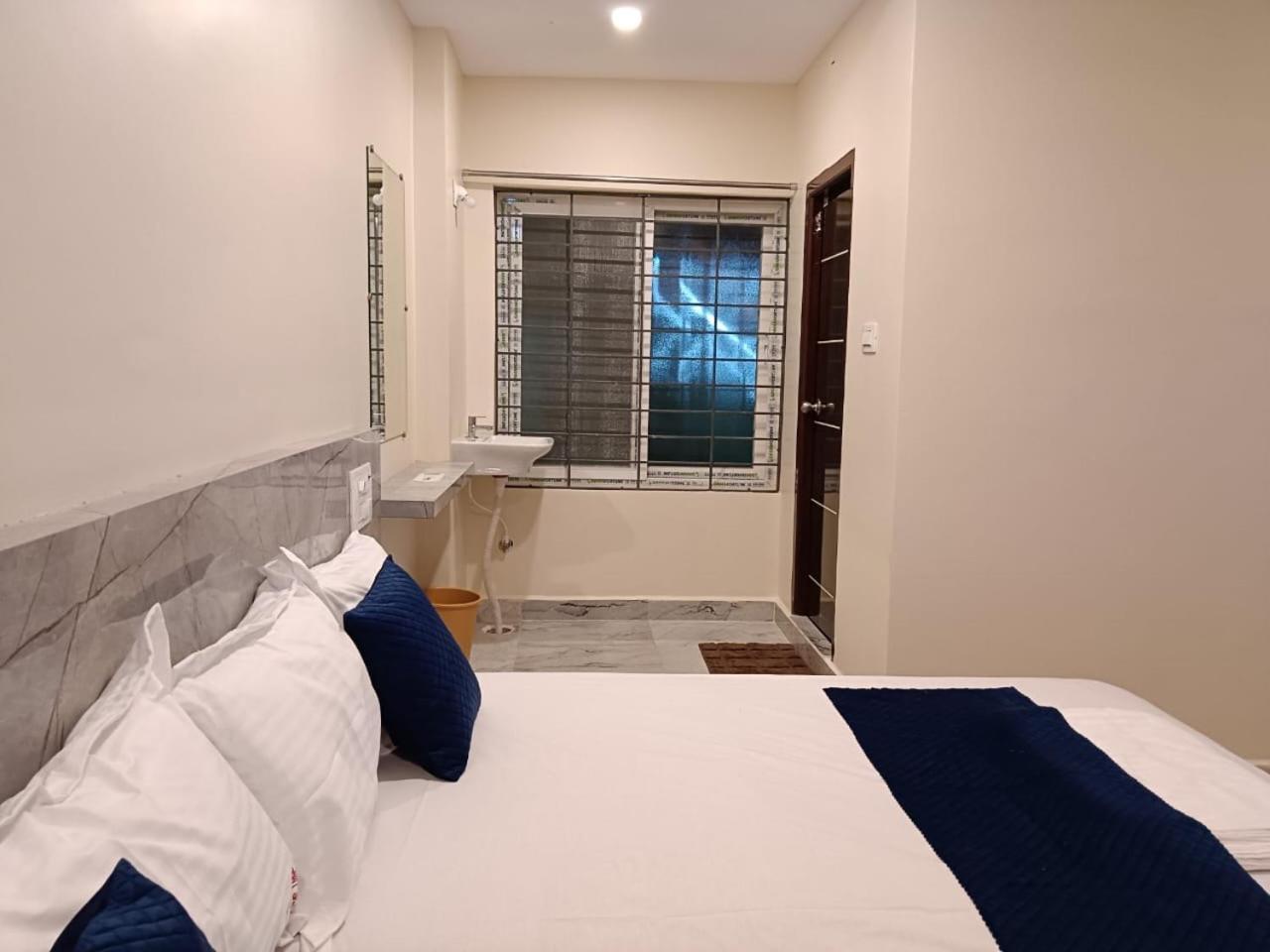 Sri Ganesh Residency Otel Tirupati Dış mekan fotoğraf