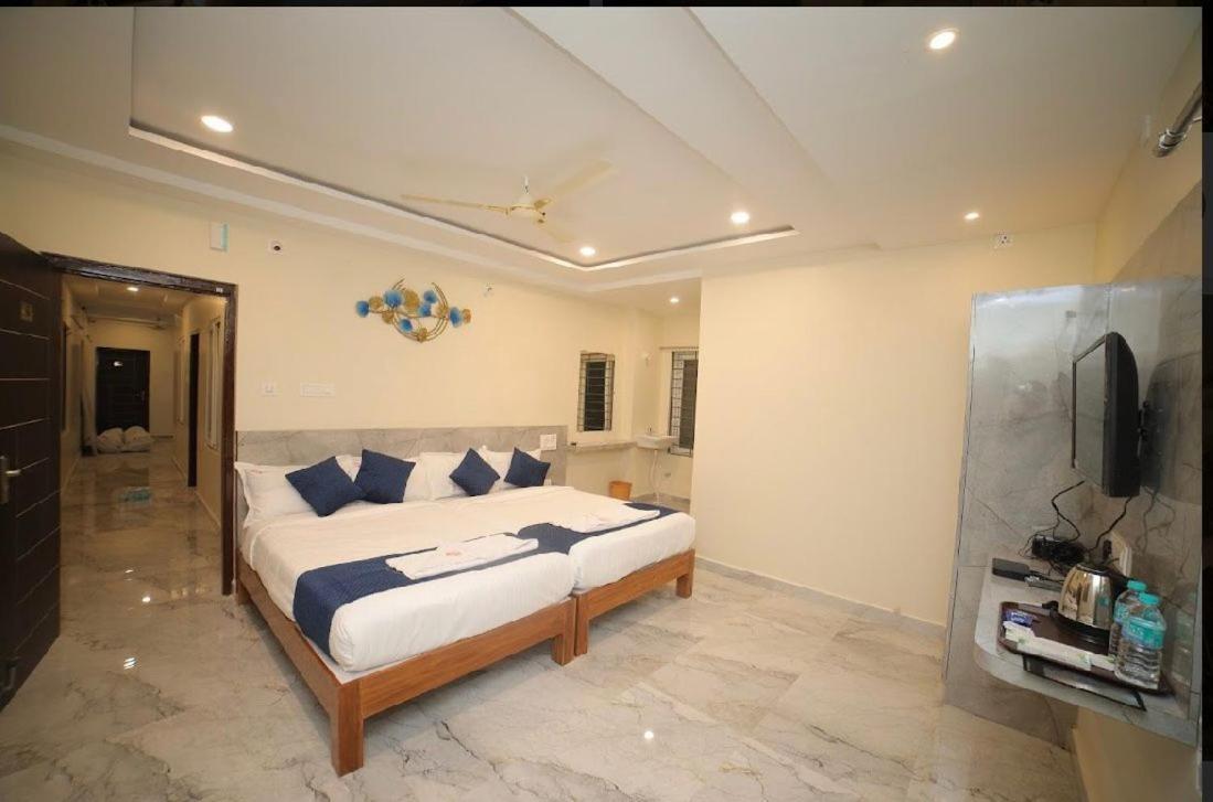 Sri Ganesh Residency Otel Tirupati Dış mekan fotoğraf